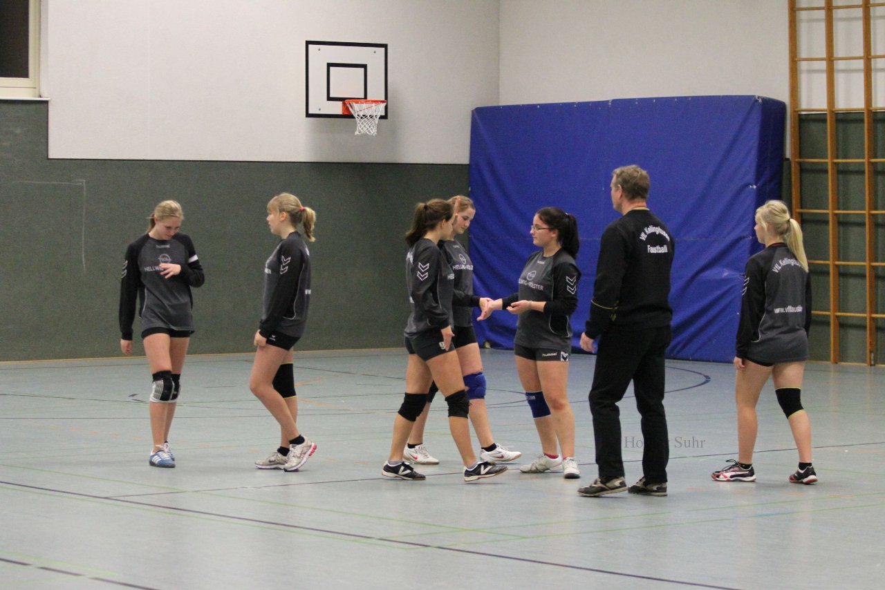 Bild 346 - U18w 2.Tag am 3.12.11